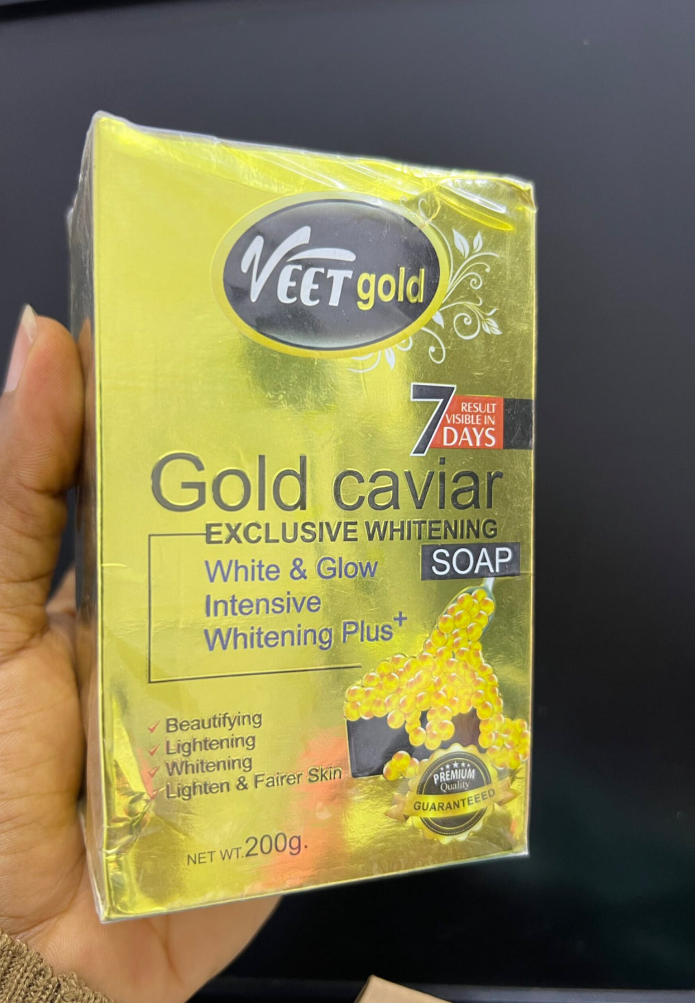 Veet Gold Gold Caviar Soap